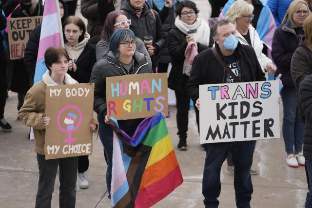 How common is transgender treatment regret, detransitioning?