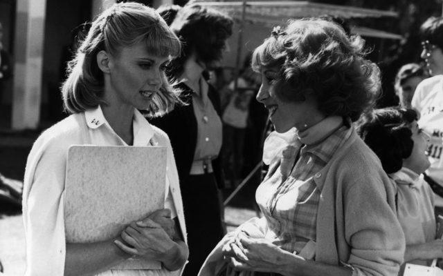 Olivia Newton-John as Sandy (left) and Didi Conn as Frenchy in Grease 