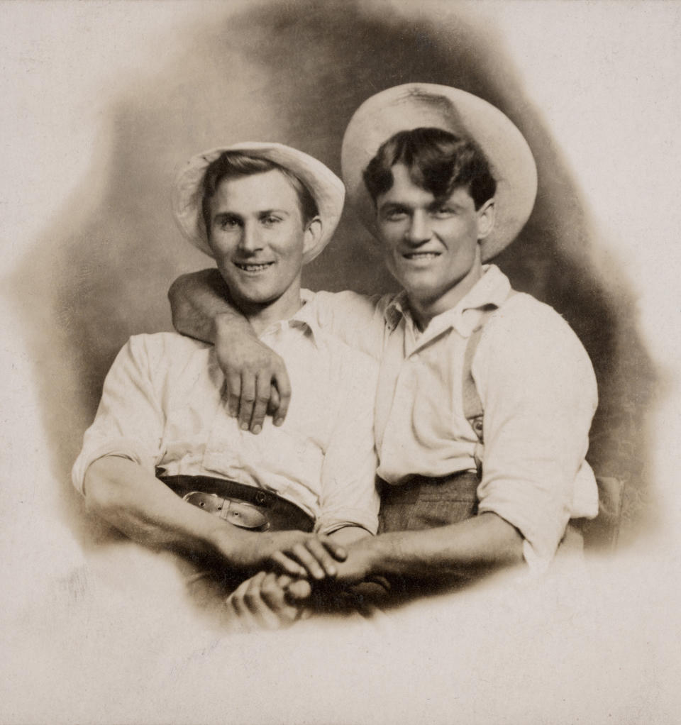 Hugh Nini and Neal Treadwell's new book, "Loving: A Photographic History of Men in Love, 1850s ― 1950s," showcases some of the 2,800 vintage photos they've collected for 20 years.  (Photo: Courtesy of the Nini-Treadwell Collection © “Loving" by 5 Continents Editions)