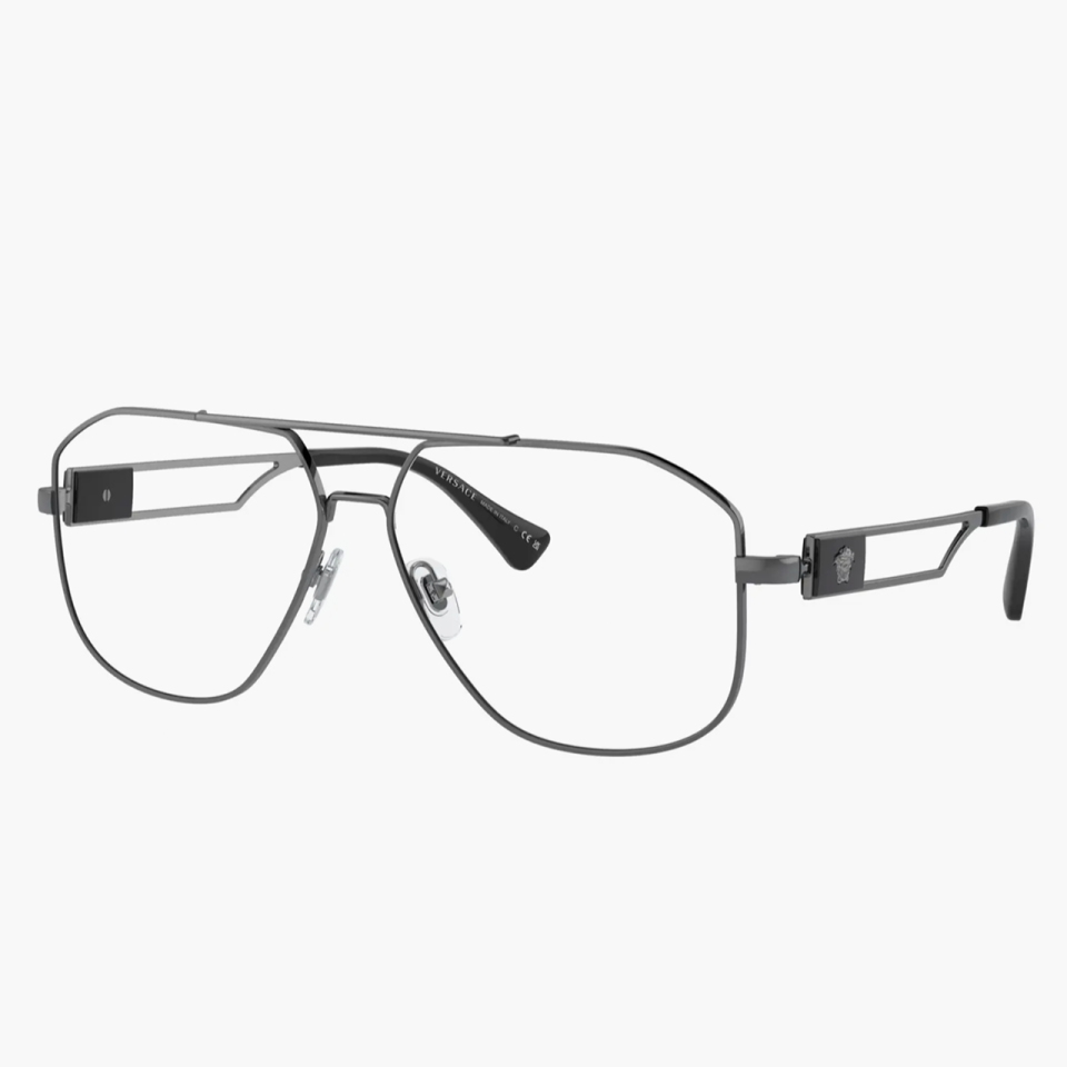 Men’s Glasses Trends 2024: Wire Frames, Oversized Silhouettes, & More