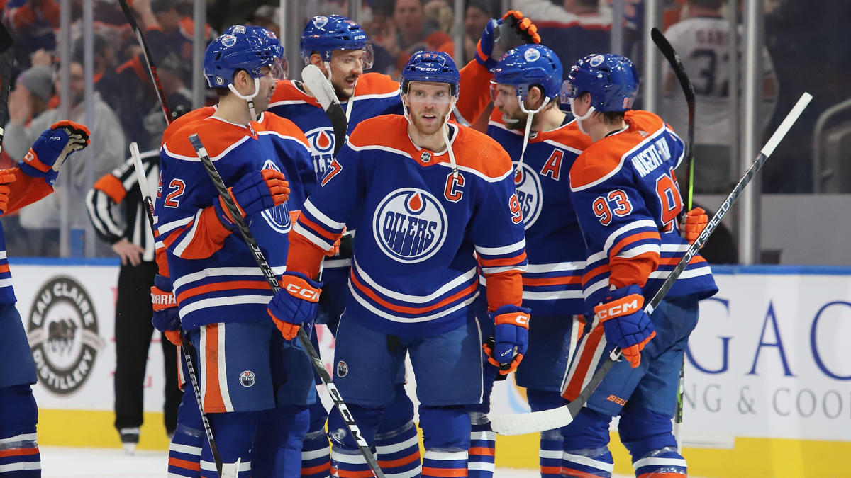 Wayne Gretzky tells Oilers' Connor McDavid he'll win Stanley Cup