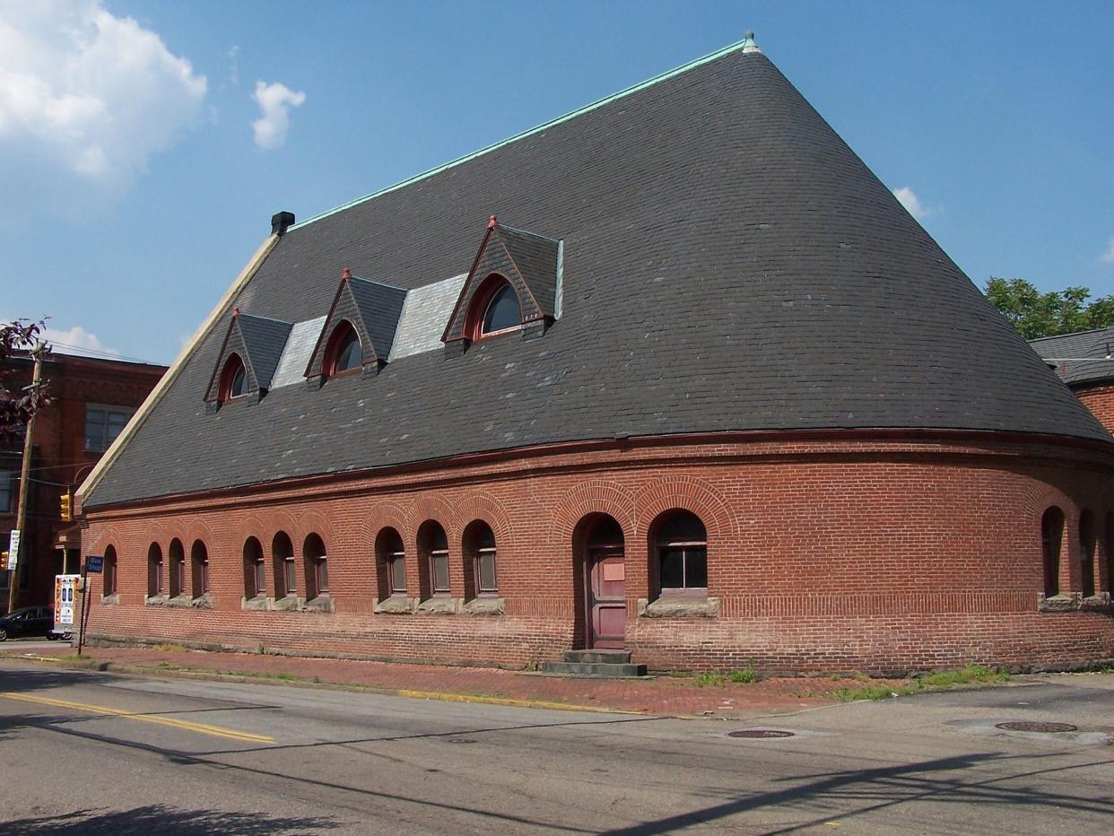 Richardson designed this church with simple elemental forms - including what amounts to a round apse the full width of the building. Locally it is known as the "bakeoven church" because of this shape. The simplicity was somewhat imposed by the congregatio