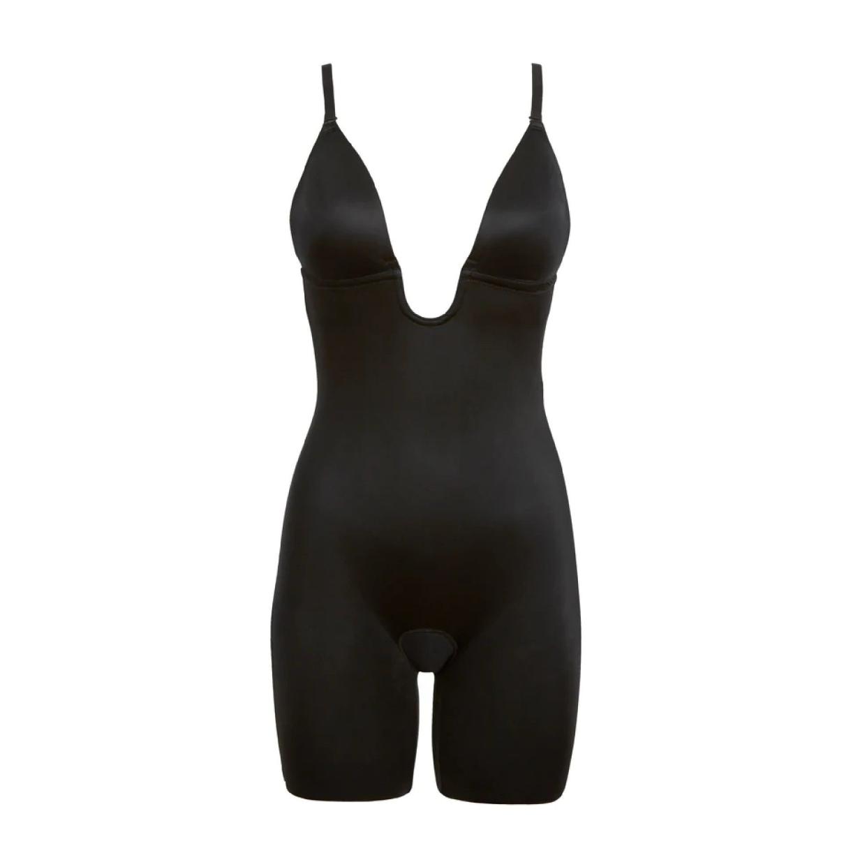 <p><a href="https://go.redirectingat.com?id=74968X1596630&url=https%3A%2F%2Fspanx.com%2Fcollections%2Fshapewear-bodysuits%2Fproducts%2Fsuit-your-fancy-plunge-low-back-mid-thigh-bodysuit%3Fvariant%3D39773555982547&sref=https%3A%2F%2Fwww.harpersbazaar.com%2Ffashion%2Ftrends%2Fg41995393%2Fbest-backless-bras%2F" rel="nofollow noopener" target="_blank" data-ylk="slk:Shop Now;elm:context_link;itc:0;sec:content-canvas" class="link rapid-noclick-resp">Shop Now</a></p><p>Suit Your Fancy Plunge Low-Back Mid-Thigh Bodysuit</p><p>spanx.com</p><p>$148.00</p><span class="copyright">spanx.com</span>