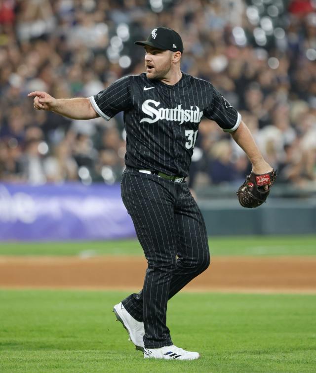 Column: Chicago White Sox season could get uglier with no Liam Hendriks