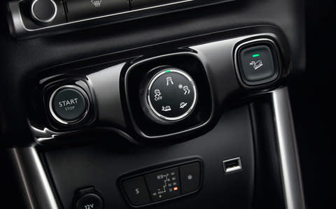 2017 Citroen C3 Aircross Grip Control 