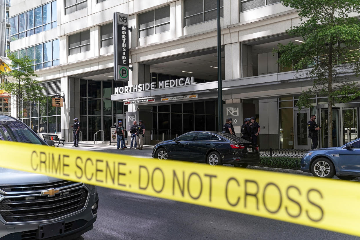 Police officers work the scene of a shooting at a Northside Hospital medical facility on May 3, 2023 in Atlanta, GA. (Megan Varner / Getty Images)