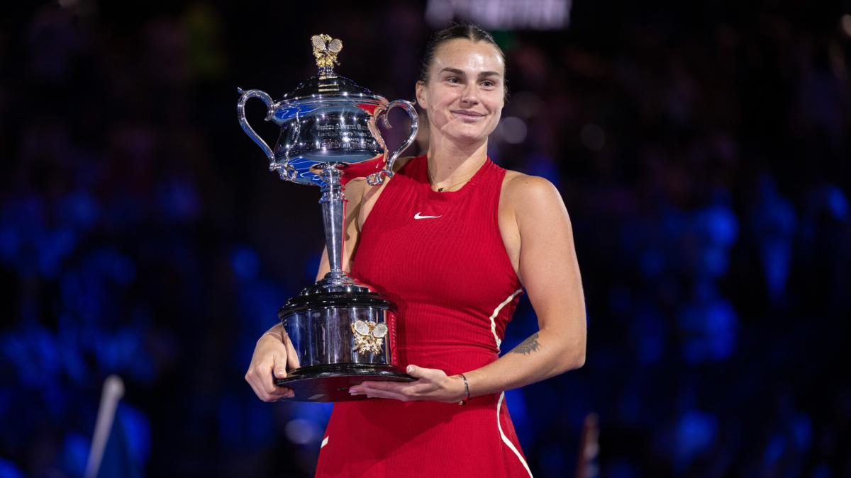 Aryna Sabalenka vs Qinwen Zheng start time: When is Australian Open women's  final? - Yahoo Sports