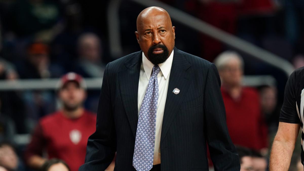 Indiana gives coach Mike Woodson  million pay raise