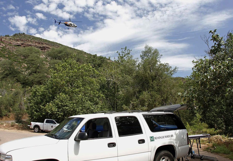 At least 9 dead, 1 still missing in Arizona flash flood