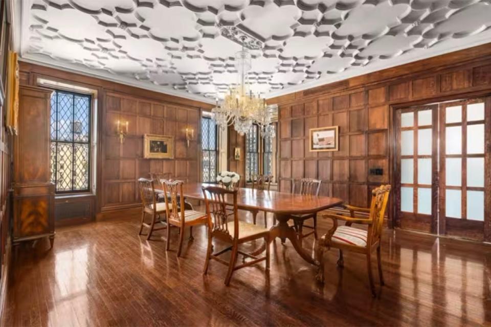 Giuliani’s dining room in his Upper East Side apartment (Sotheby's International Realty - East Side Manhattan)