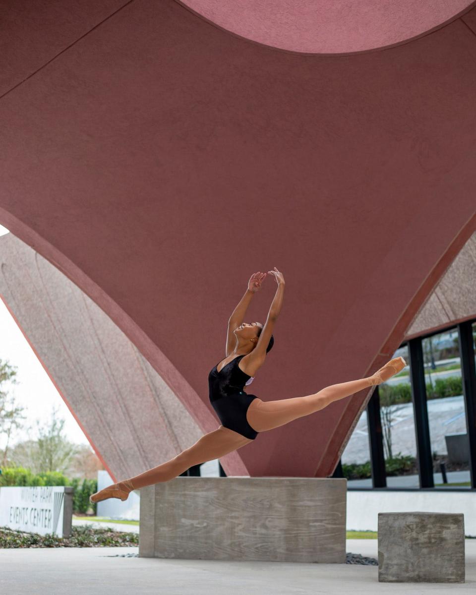 Alima Bordley came to The Sarasota Ballet’s summer intensive program for the first time this year. She will be joining the trainee program in the company’s Margaret Barbieri Conservatory.