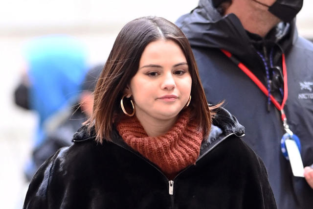Selena Gomez Does Smart Color-Coordinating in Orange Chelsea Boots &  Matching Turtleneck for 'Only Murders in the Building