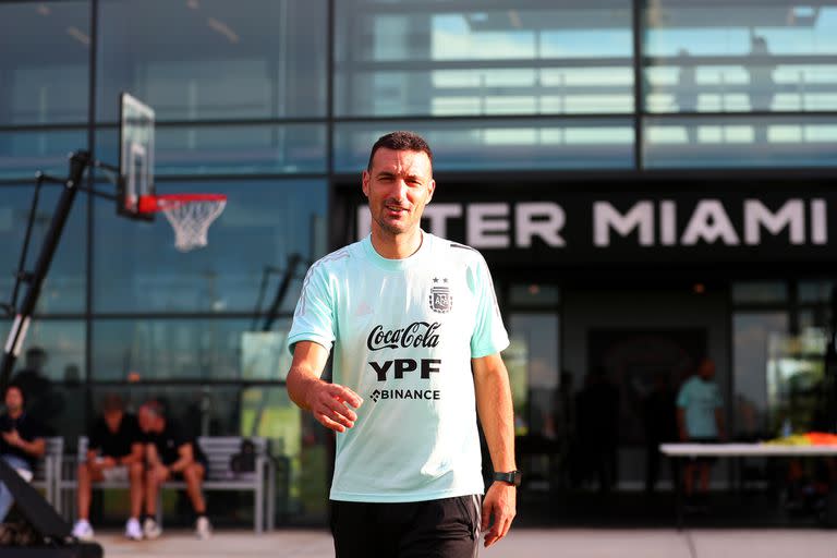 Lionel Scaloni mostró la intimidad del cuerpo técnico en Instagram tras el triunfo ante Honduras y un detalle se robó la atención de todos los seguidores