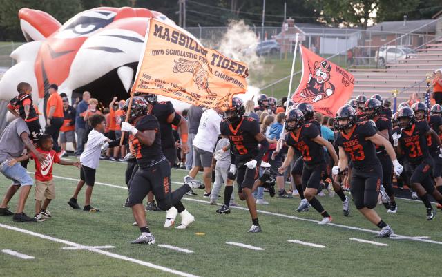 High school football: St. John's at No. 21 Massillon Washington