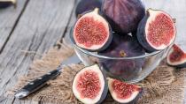 If you’re on the lookout for love (or a bed buddy), figs could be your new best friend. Figs are said to potentially enhance pheromone secretion or the chemicals we use to attract mates.