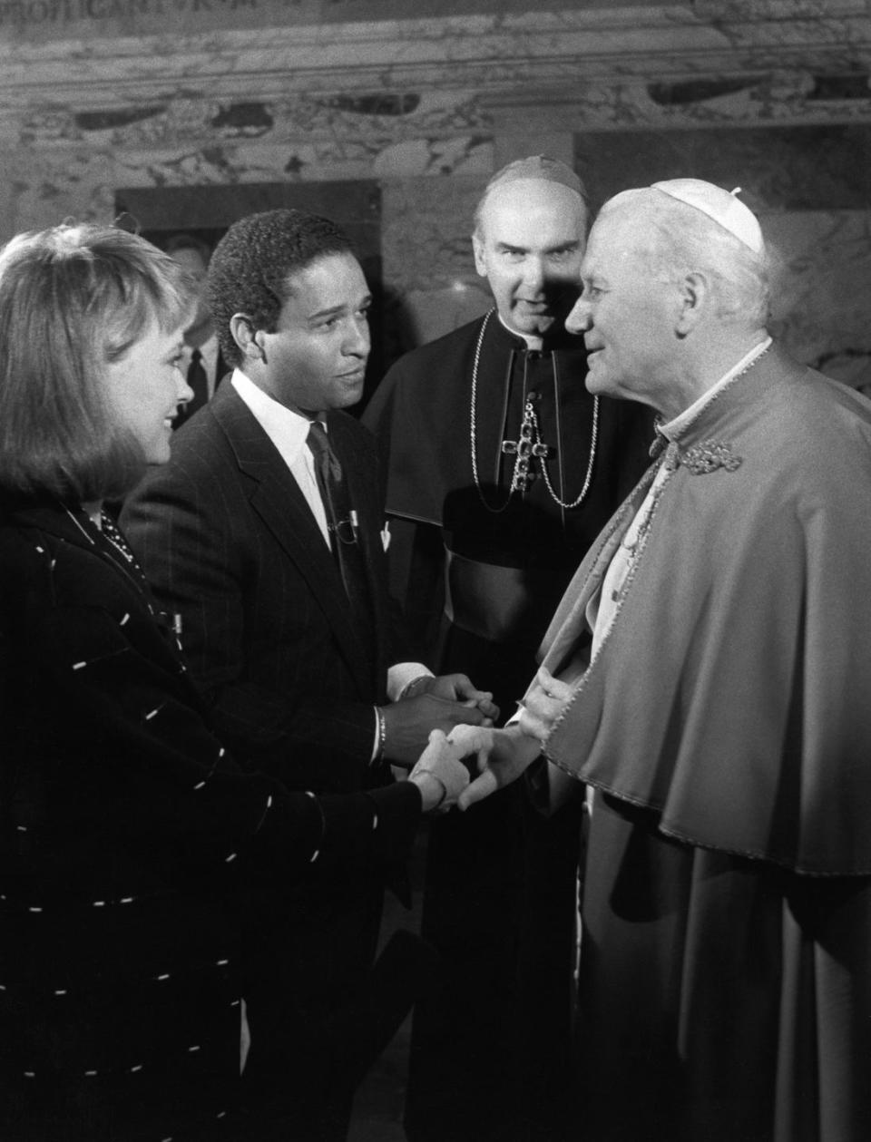 1985: The 'Today' Show Hits Rome for Holy Week