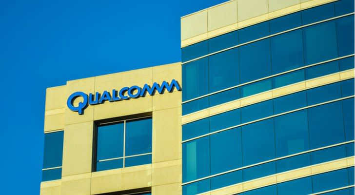 Qualcomm, Inc. (QCOM) Stock Retreats on Uninspiring Q3 Earnings