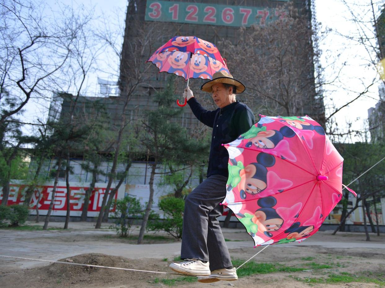 China Chinese Tightrope