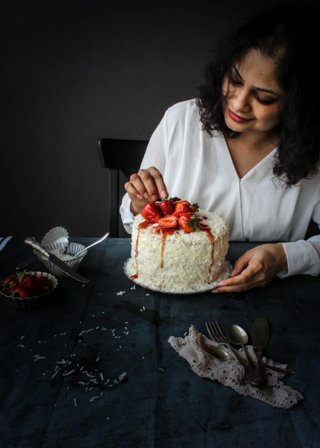Pricing a Cake: A Guide for Home Bakers - Homebakers.co.in