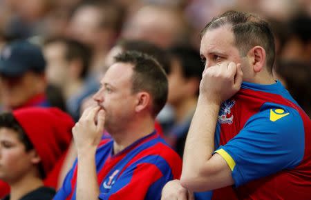 Britain Football Soccer - Crystal Palace v Manchester United - FA Cup Final - Wembley Stadium - 21/5/16 Crystal Palace fans look dejected Action Images via Reuters / John Sibley