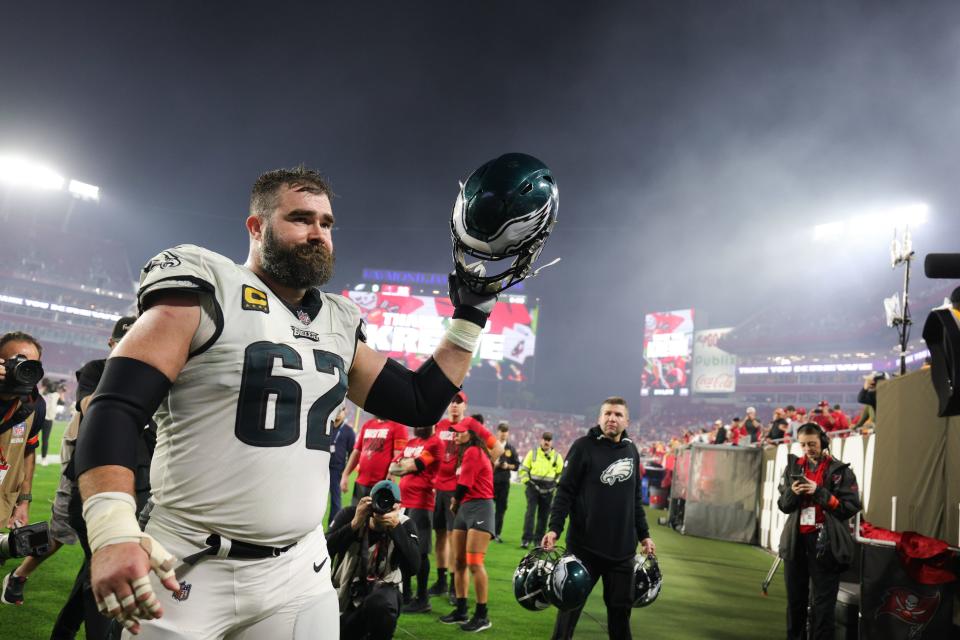 Philadelphia Eagles center Jason Kelce (62) thanks the fans as he leaves the field after a 2024 NFC wild card game against the Tampa Bay Buccaneers.