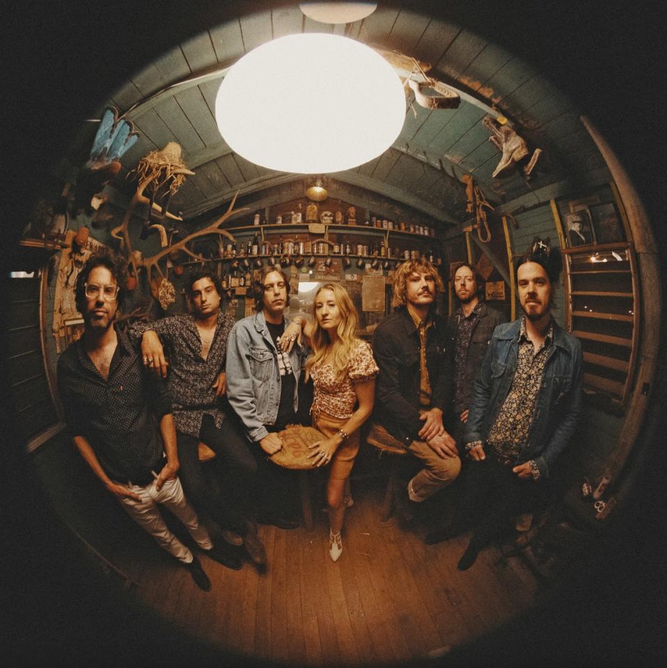 margo price strays ii album artwork