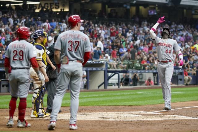 Winker hits 3 solo home runs as Reds beat Brewers