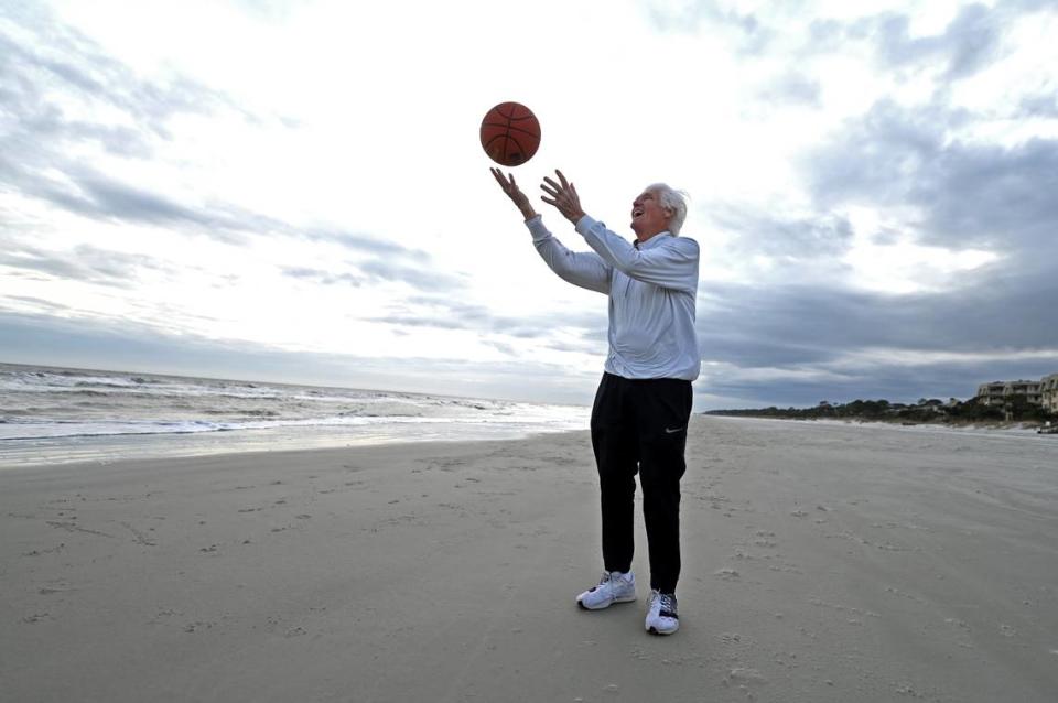 Former college basketball coach Bobby Cremins likes to tell self-deprecating stories, including the time he told Duke officials that hiring Mike Krzyzewski was “the worst decision you ever made.” Cremins had also applied for the job, and became Georgia Tech’s coach the following year. JEFF SINER/jsiner@charlotteobserver.com