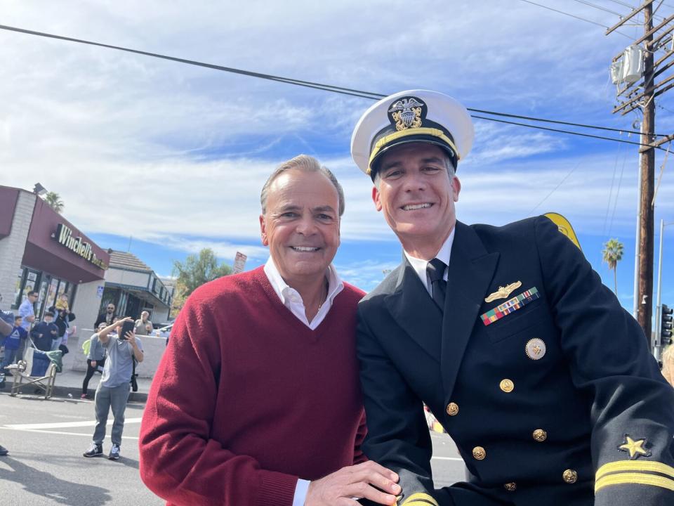 Rick Caruso and Mayor Eric Garcetti at Friday's Veterans Day parade in the northeast San Fernando Valley.