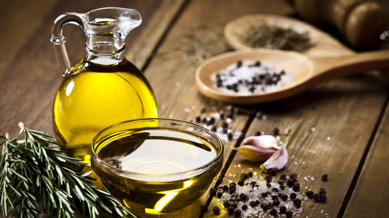 olive oil in glass jar