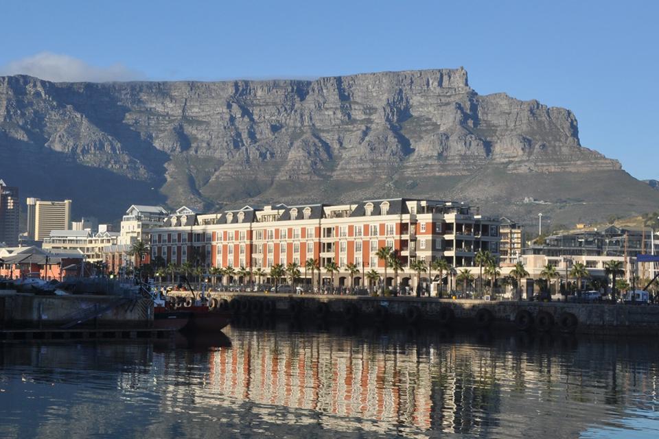 Cape town and Table mountain as viewed from the Victoria & Albert waterfront.