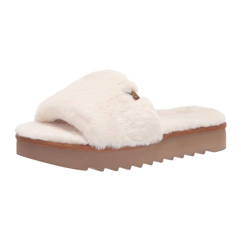 Koolaburra by UGG Women's Fuzz-ah Slipper