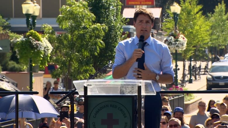Trudeau urges Canadians to donate to the Red Cross at B.C. wildfire fundraiser