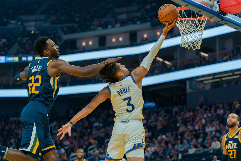 Nov 11, 2019; San Francisco, CA, USA; Golden State Warriors guard Jordan Poole (3) shoots a lay-up against <a class="link " href="https://sports.yahoo.com/nba/teams/utah/" data-i13n="sec:content-canvas;subsec:anchor_text;elm:context_link" data-ylk="slk:Utah Jazz;sec:content-canvas;subsec:anchor_text;elm:context_link;itc:0">Utah Jazz</a> forward <a class="link " href="https://sports.yahoo.com/nba/players/4247" data-i13n="sec:content-canvas;subsec:anchor_text;elm:context_link" data-ylk="slk:Jeff Green;sec:content-canvas;subsec:anchor_text;elm:context_link;itc:0">Jeff Green</a> (22) during the second quarter at Chase Center. Mandatory Credit: Neville E. Guard-USA TODAY Sports