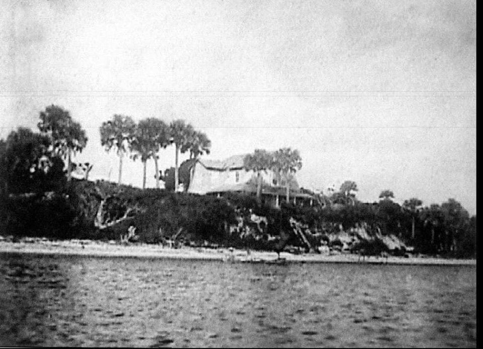The DuBois Pioneer Home still stands along the Loxahatchee River in Jupiter, as shown here in this historical photo.