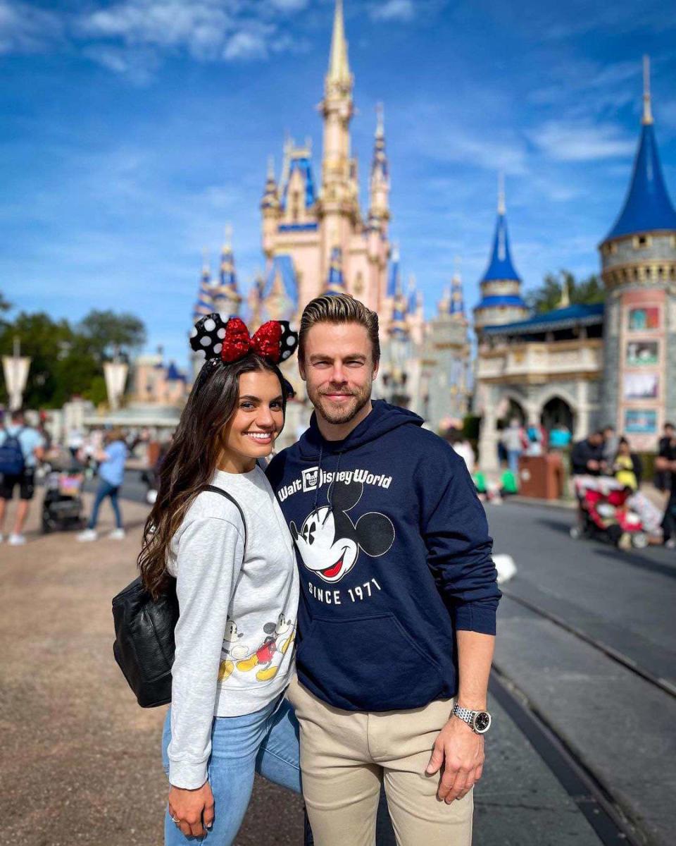 <p>The <em>Dancing With the Stars</em> pros, who began dating in 2015, enjoyed a magical day at Walt Disney World in Florida — <a href="https://people.com/tag/derek-hough/" rel="nofollow noopener" target="_blank" data-ylk="slk:Hough;elm:context_link;itc:0;sec:content-canvas" class="link ">Hough</a> rocking a Mickey Mouse hoodie and Erbert donning some Minnie Mouse ears.</p> <p>"Disney Day with my ❤️," Hough captioned <a href="https://www.instagram.com/p/CW16W4mMVtV/" rel="nofollow noopener" target="_blank" data-ylk="slk:this shot;elm:context_link;itc:0;sec:content-canvas" class="link ">this shot</a>.</p>