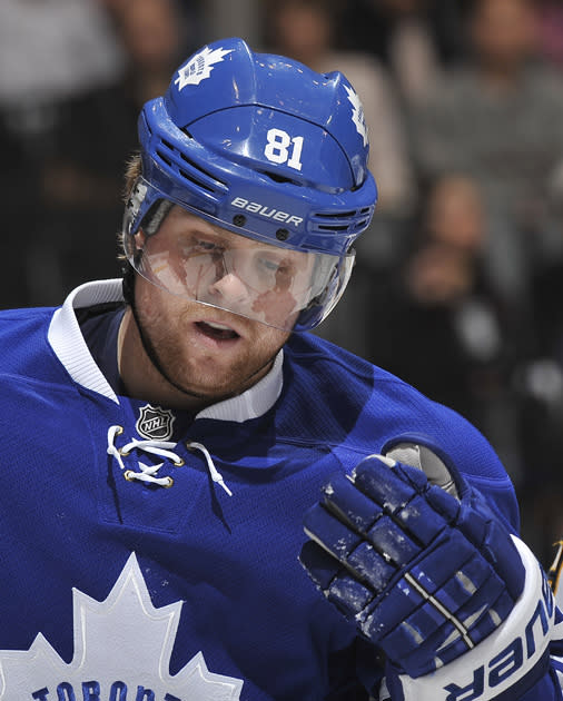 <b>Phil Kessel</b><br>Le 11 décembre 2006, la famille de Kessel annonce que le joueur des Maple Leafs de Toronto a été hospitalisé. Plus tard dans la journée, on apprend que Kessel souffre d'un cancer des testicules. Le 9 janvier 2007, il effectue un retour au jeu après avoir raté seulement onze matchs à la suite de son opération.