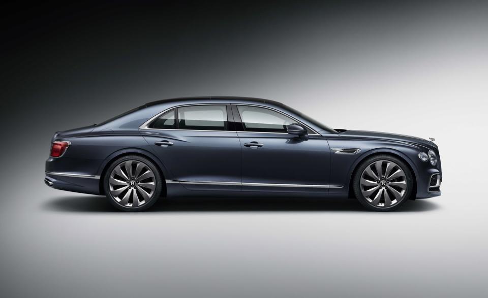 Photos of the 2020 Bentley Flying Spur Sedan