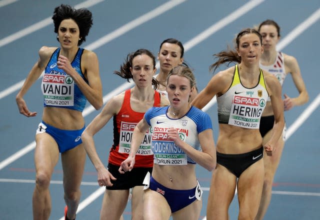 Keely Hodgkinson led a British trio into the finals of the women's 800 metres