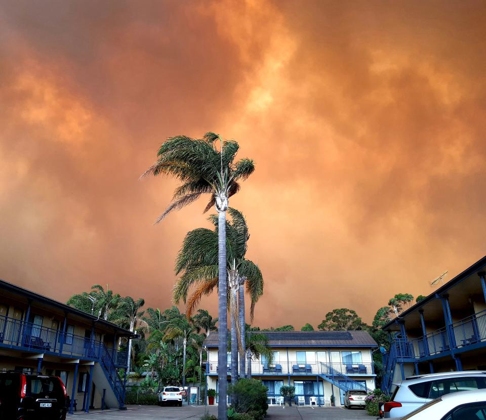 Scenes from Bateman's Bay during the New Year's Eve bushfire. Source: AAP