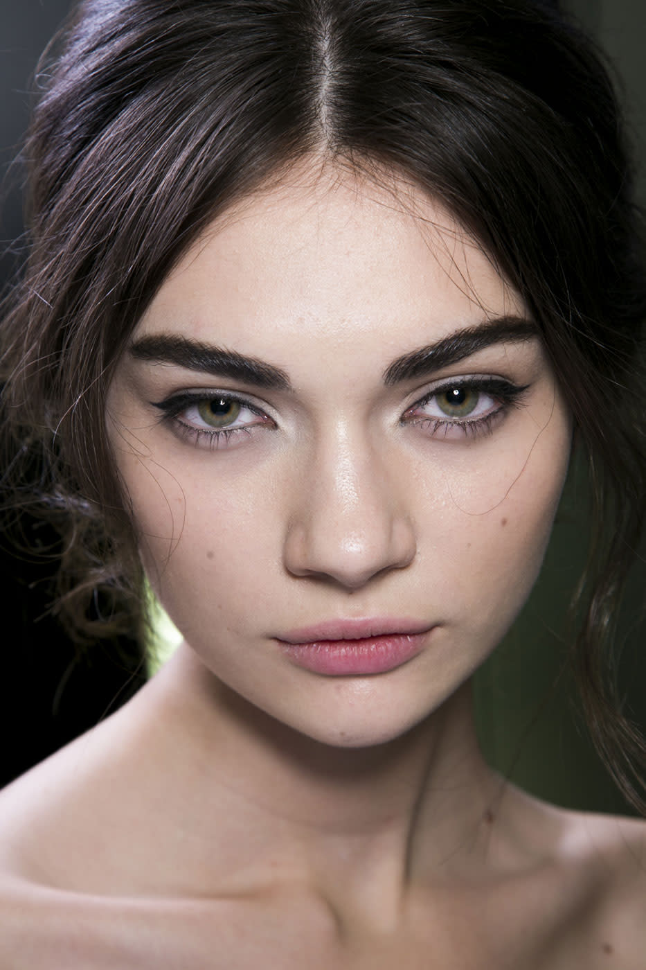 how-to-get-thick-eyebrows