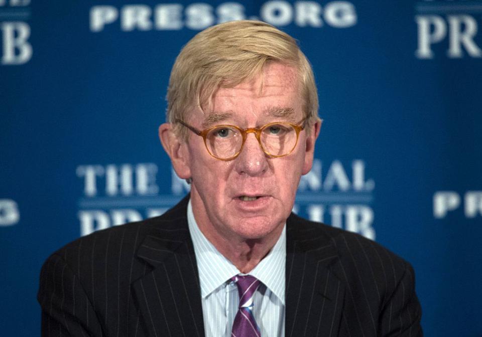 Bill Weld becomes first Republican to launch challenge to Trump in 2020: 'The country is in grave peril'