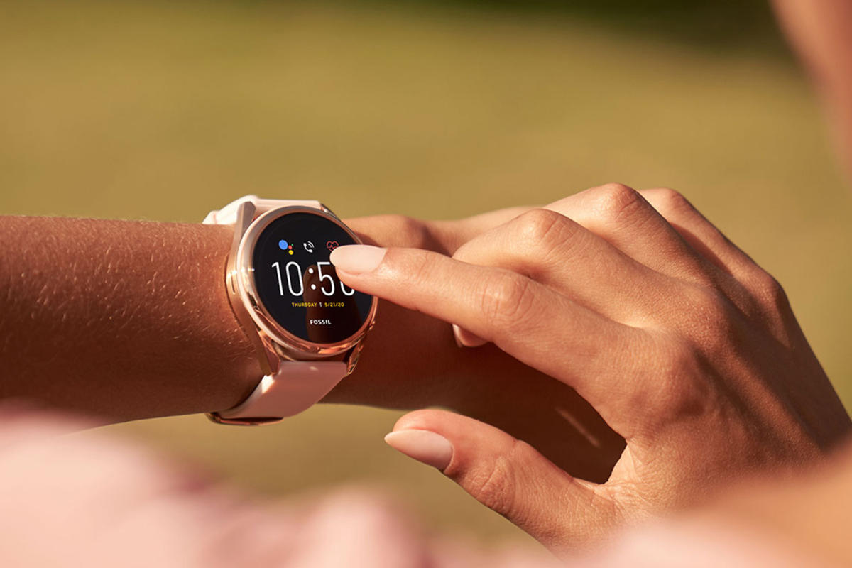 Fossil Releases Gen 5 Smartwatches, Keeps Wear OS on Life Support