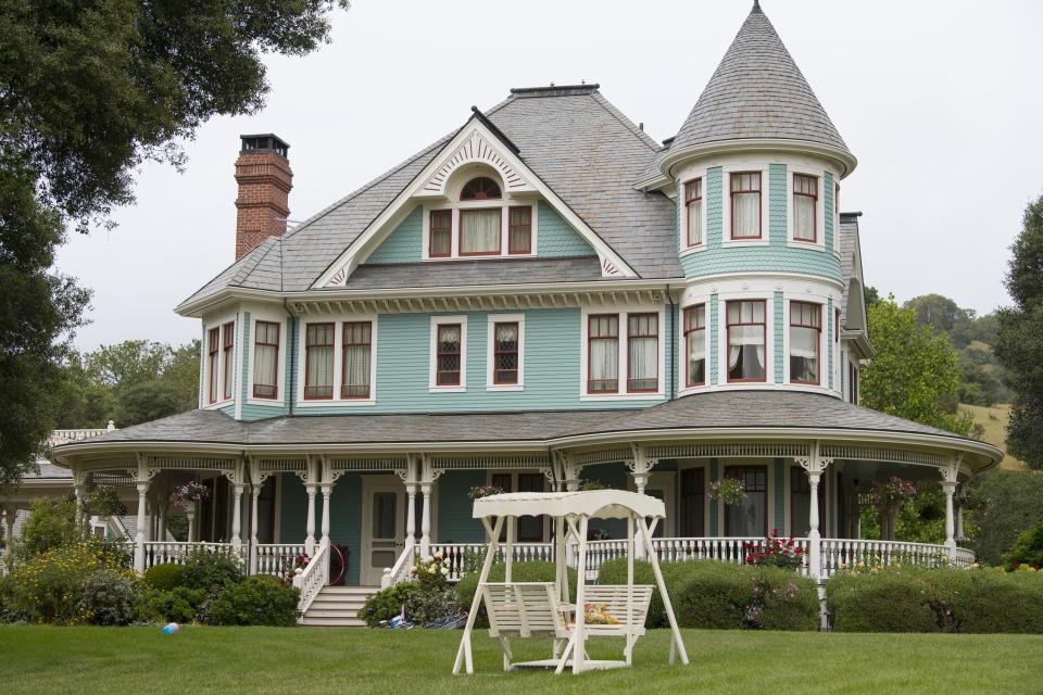 The Preaker Manor as it appears on Sharp Objects.