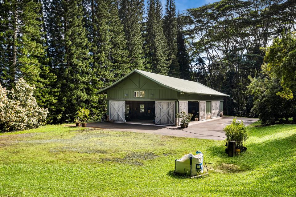 Vijay Singh Hawaii mansion for sale.