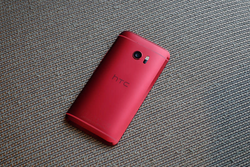 金屬可以這麼美 HTC 10 夕光紅 寫真觀賞