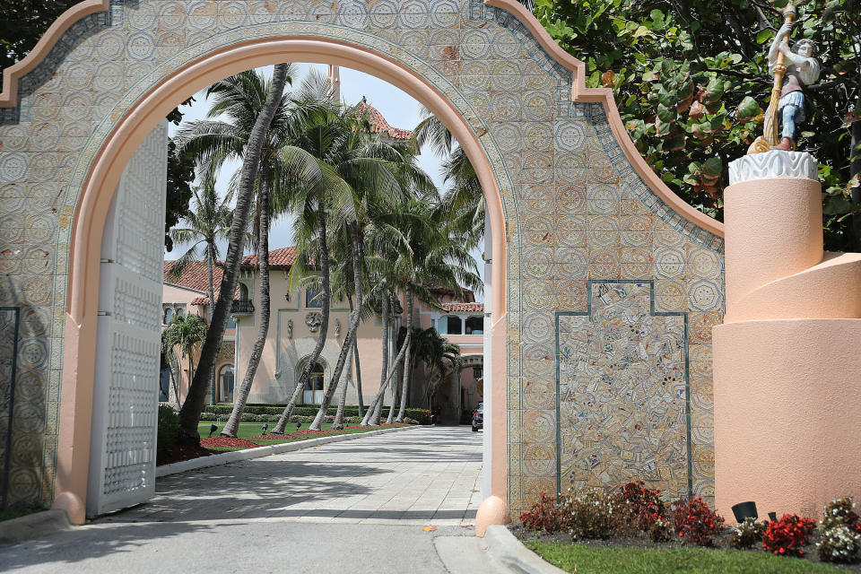 An entranceway to President Donald Trump's Mar-a-Lago resort is seen on April 3, 2019 in West Palm Beach, Florida. (Joe Raedle via Getty Images)