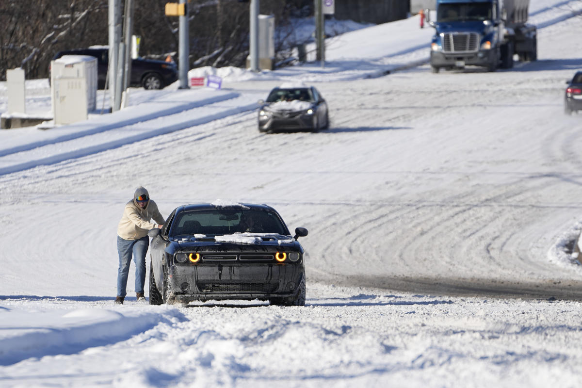 14 confirmed dead due to Tennessee winter storm, as Oregon reels from deadly barrage of ice