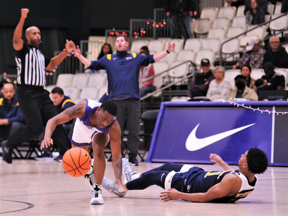 Drexel coach Zach Spiker courtside Saturday at the Teague Center, the temporary home of the Abilene Christian University Wildcats.