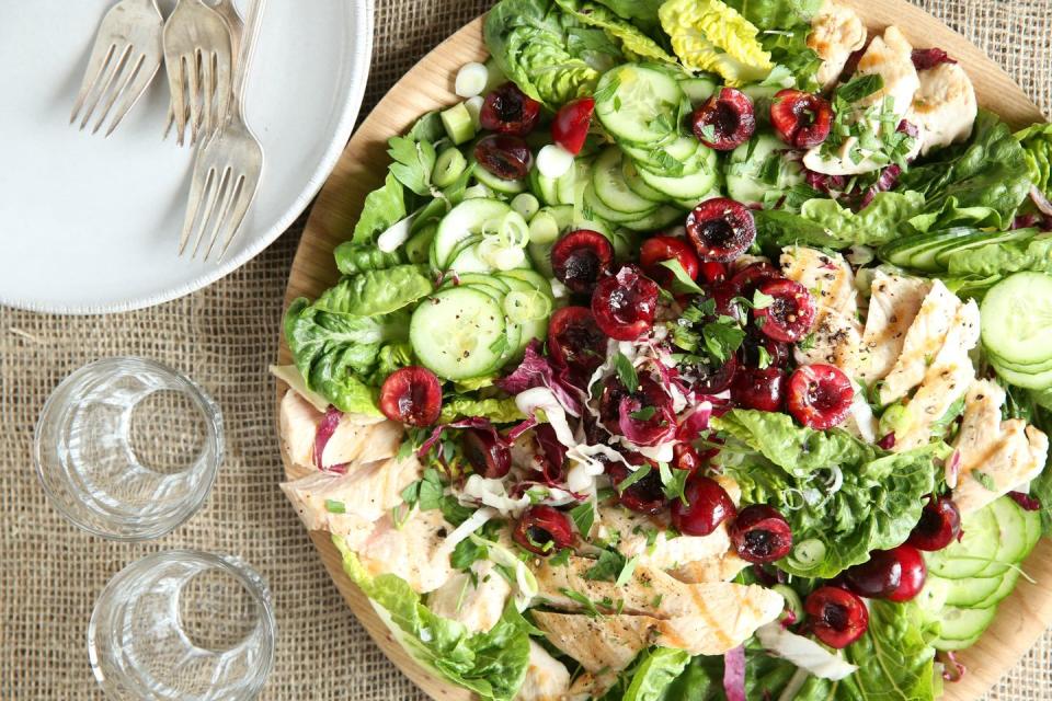 10) Grilled Chicken Salad with Cherry-Balsamic Dressing